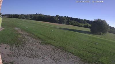 immagine della webcam nei dintorni di Pecetto Torinese: webcam Castelnuovo Don Bosco