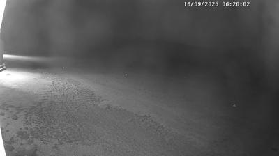 immagine della webcam nei dintorni di Castagneto Po: webcam Castelnuovo Don Bosco