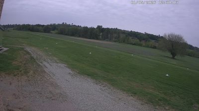 immagine della webcam nei dintorni di Buttigliera d'Asti: webcam Castelnuovo Don Bosco