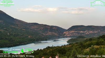 immagine della webcam nei dintorni di Bisegna: webcam Civitella Alfedena