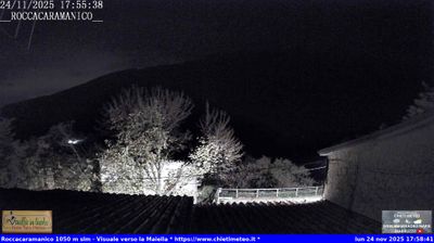 immagine della webcam nei dintorni di Cansano: webcam Roccacaramanico