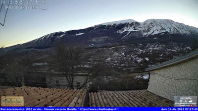 immagine della webcam nei dintorni di Pretoro: webcam Sant'Eufemia a Maiella