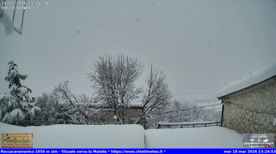 immagine della webcam nei dintorni di Scanno: webcam Roccacaramanico
