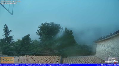 immagine della webcam nei dintorni di Cansano: webcam Roccacaramanico