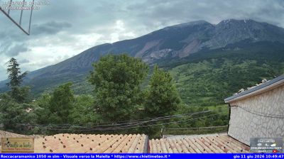 immagine della webcam nei dintorni di Torricella Peligna: webcam Roccacaramanico