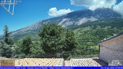 immagine della webcam nei dintorni di Serramonacesca: webcam Sant'Eufemia a Maiella