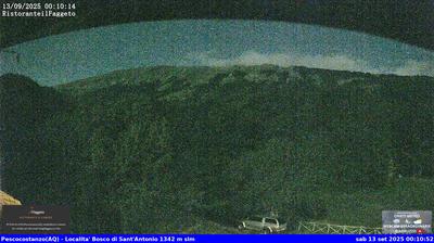 immagine della webcam nei dintorni di Villetta Barrea: webcam Rocca Pia