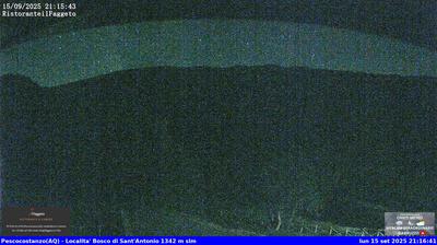 immagine della webcam nei dintorni di Opi: webcam Rocca Pia