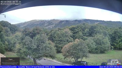 immagine della webcam nei dintorni di Sant'Eufemia a Maiella: webcam Rocca Pia