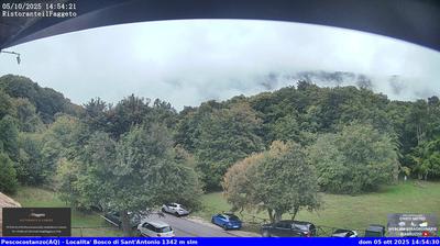 immagine della webcam nei dintorni di Caramanico Terme: webcam Rocca Pia