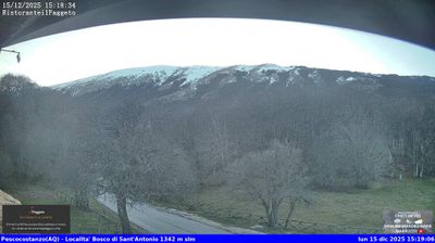 immagine della webcam nei dintorni di Ortona dei Marsi: webcam Rocca Pia