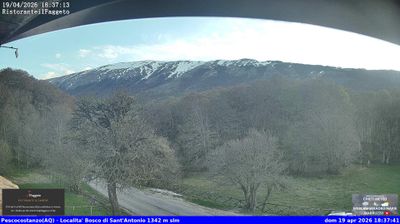 immagine della webcam nei dintorni di Sulmona: webcam Rocca Pia