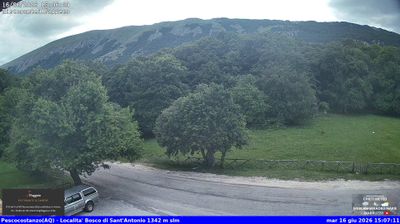 immagine della webcam nei dintorni di Rionero Sannitico: webcam Rocca Pia