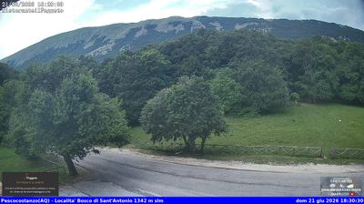 immagine della webcam nei dintorni di Castel di Sangro: webcam Rocca Pia