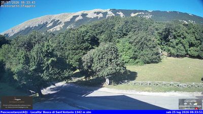 immagine della webcam nei dintorni di Campo di Giove: webcam Rocca Pia