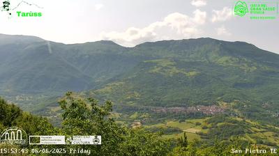 immagine della webcam nei dintorni di Lucoli: webcam Casale San Nicola (alto)
