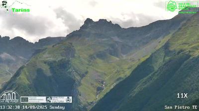 immagine della webcam nei dintorni di Campo Imperatore: webcam Casale San Nicola (alto)