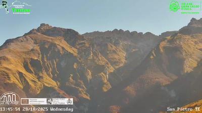 immagine della webcam nei dintorni di Arquata del Tronto: webcam Isola del Gran Sasso d'Italia