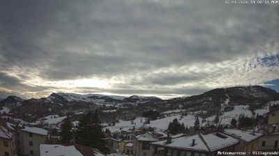 immagine della webcam nei dintorni di Montecalvo in Foglia: webcam Montecopiolo