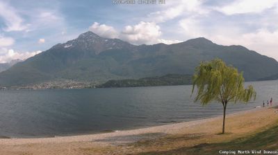 immagine della webcam nei dintorni di Menarola: webcam Domaso