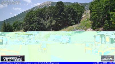 immagine della webcam nei dintorni di Sant'Eufemia a Maiella: webcam Campo di Giove