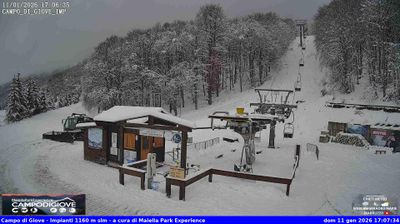 immagine della webcam nei dintorni di Sant'Eufemia a Maiella: webcam Campo di Giove
