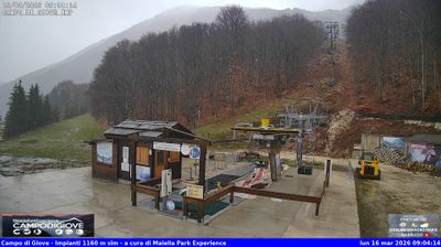 immagine della webcam nei dintorni di Castel di Sangro: webcam Campo di Giove