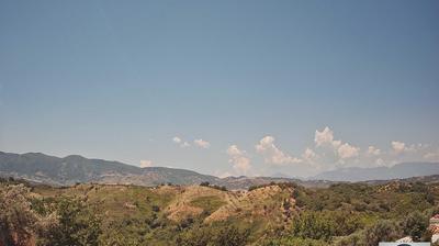 immagine della webcam nei dintorni di Camigliatello Silano: webcam Torano Castello