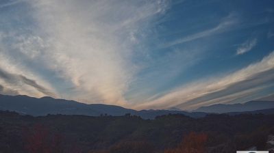 immagine della webcam nei dintorni di Spezzano della Sila: webcam Torano Castello