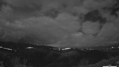 immagine della webcam nei dintorni di Camigliatello Silano: webcam Torano Castello