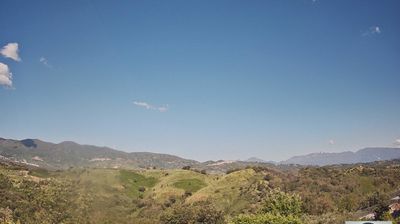 immagine della webcam nei dintorni di Camigliatello Silano: webcam Torano Castello