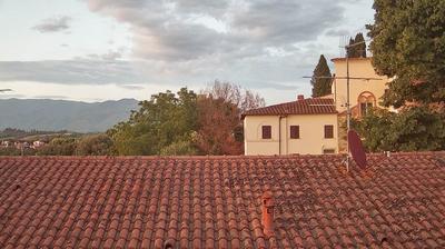 immagine della webcam nei dintorni di Rignano sull'Arno: webcam Montevarchi