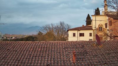 immagine della webcam nei dintorni di Arezzo: webcam Montevarchi