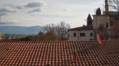 immagine della webcam nei dintorni di Rignano sull'Arno: webcam Montevarchi