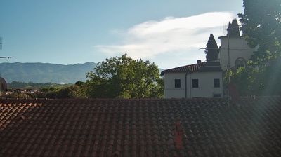 immagine della webcam nei dintorni di Reggello: webcam Montevarchi
