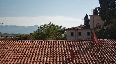 immagine della webcam nei dintorni di Rignano sull'Arno: webcam Montevarchi