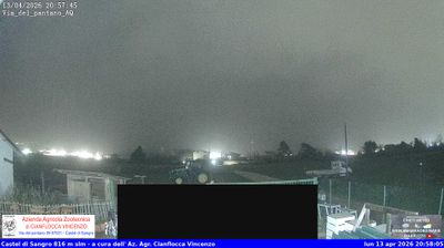 immagine della webcam nei dintorni di Scontrone: webcam Castel di Sangro