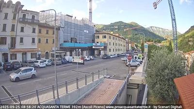 immagine della webcam nei dintorni di Castelluccio Norcia: webcam Acquasanta Terme