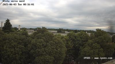 immagine della webcam nei dintorni di Milano Pratocentenaro: webcam Garbagnate Milanese