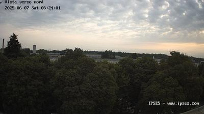 immagine della webcam nei dintorni di Milano San Siro: webcam Garbagnate Milanese