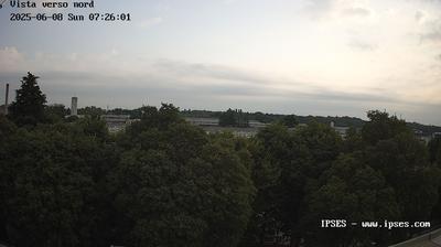 immagine della webcam nei dintorni di Milano QT8: webcam Garbagnate Milanese