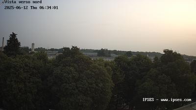 immagine della webcam nei dintorni di Milano Grigioni: webcam Garbagnate Milanese