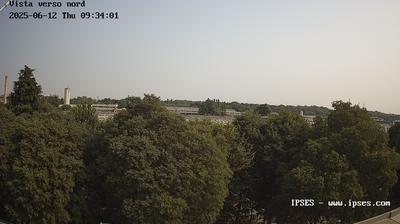 immagine della webcam nei dintorni di Milano Guastalla: webcam Garbagnate Milanese