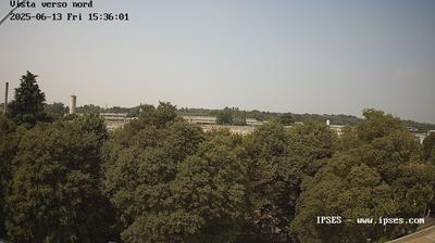 immagine della webcam nei dintorni di Milano Bruzzano: webcam Garbagnate Milanese