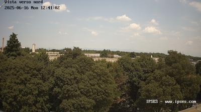 immagine della webcam nei dintorni di Milano Centro Storico: webcam Garbagnate Milanese