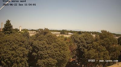 immagine della webcam nei dintorni di Milano Centro Direzionale: webcam Garbagnate Milanese
