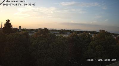 immagine della webcam nei dintorni di Milano Stephenson: webcam Garbagnate Milanese