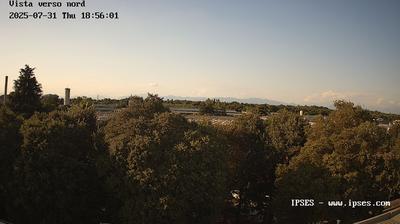 immagine della webcam nei dintorni di Milano Maciachini: webcam Garbagnate Milanese