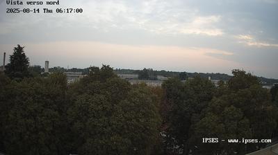 immagine della webcam nei dintorni di Seregno: webcam Garbagnate Milanese