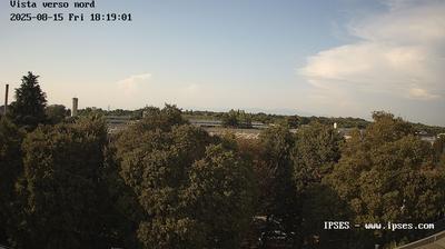 immagine della webcam nei dintorni di Milano Guastalla: webcam Garbagnate Milanese